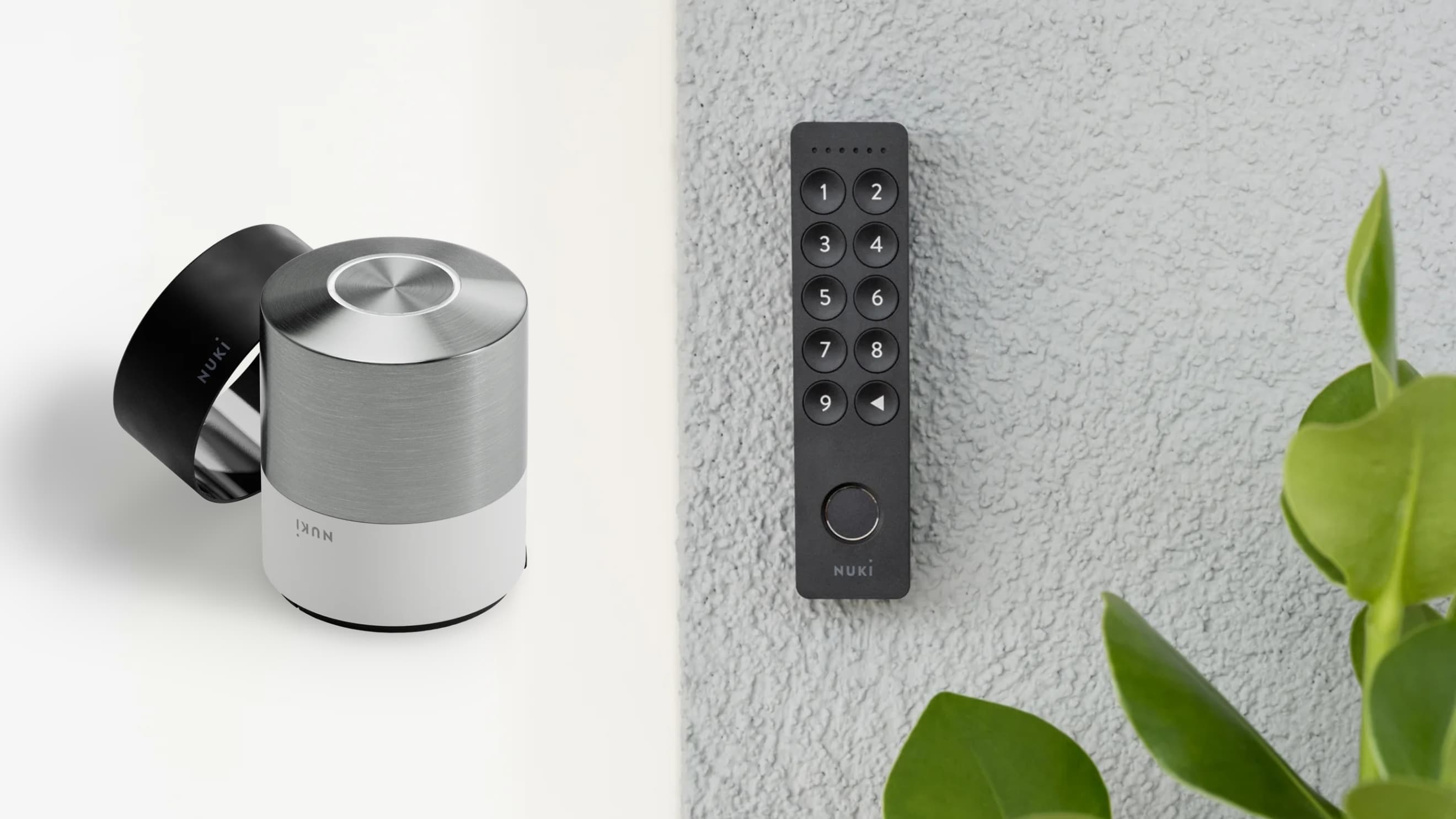 Our entrance system: keyless check-in with Nuki